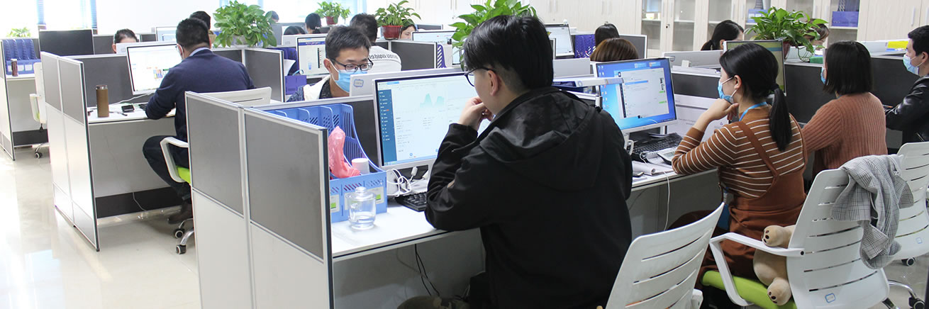 洛阳骋信办公家具有限公司